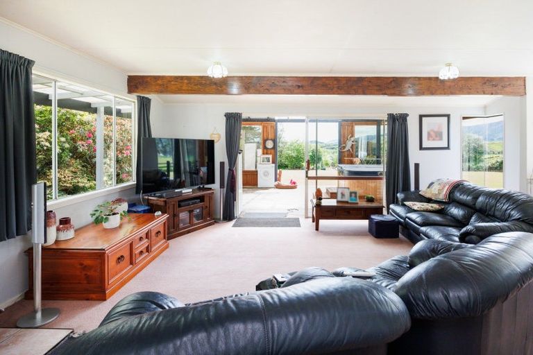 Photo of property in 71 Engles Road, Shannon, 4821