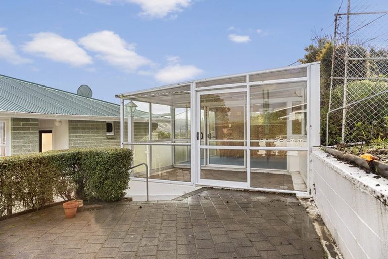 Photo of property in 96 Helston Road, Paparangi, Wellington, 6037