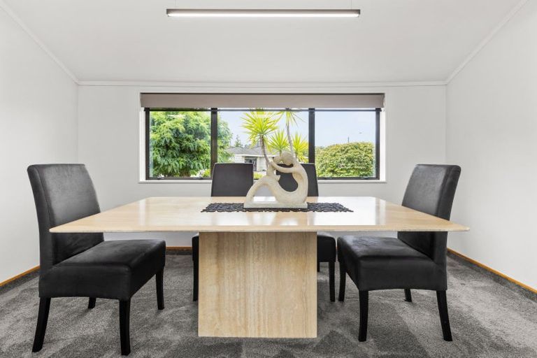 Photo of property in 210 Auckland Road, Greenmeadows, Napier, 4112