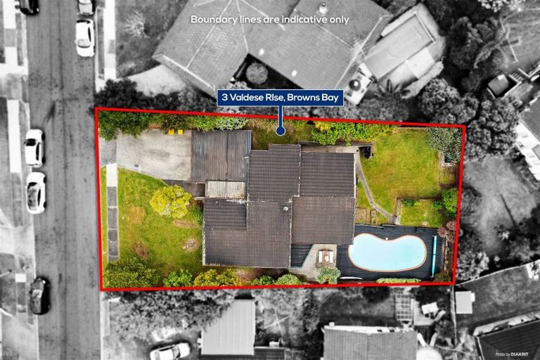 Photo of property in 3 Valdese Rise, Browns Bay, Auckland, 0630