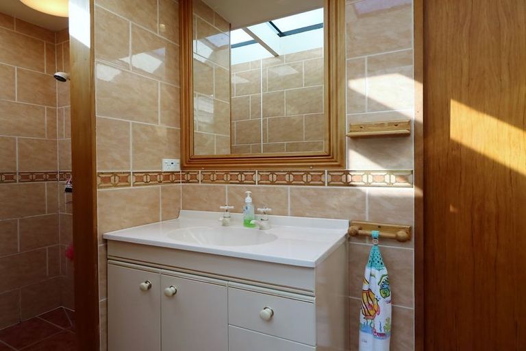 Photo of property in 27 Hilton Road, Carterton, 5713