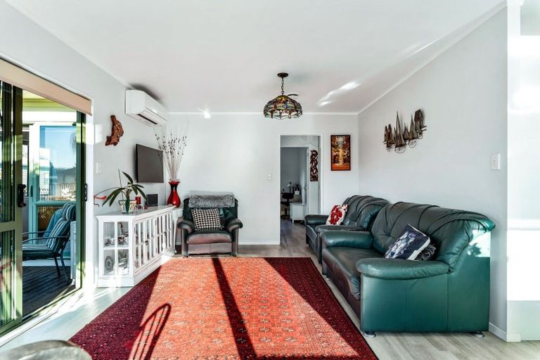 Photo of property in 81 One Tree Point Road, One Tree Point, 0118