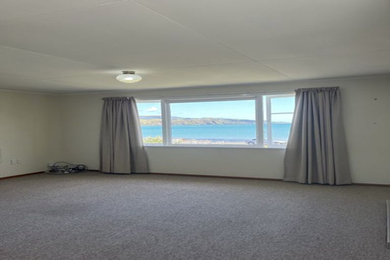 Photo of property in 41 Moana Road, Plimmerton, Porirua, 5026