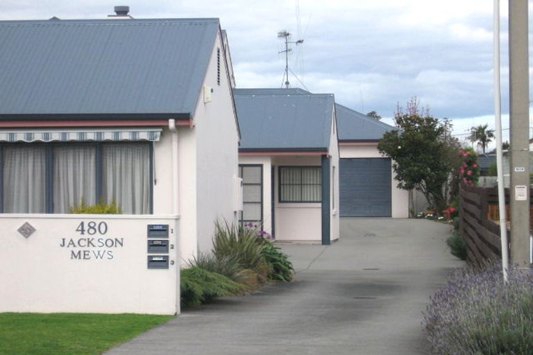 Photo of property in 480b Devonport Road, Tauranga South, Tauranga, 3112