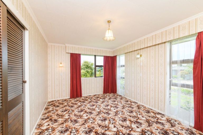 Photo of property in 32 Cedar Crescent, Feilding, 4702