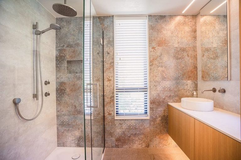 Photo of property in 7 Aranoni Track, Clifton, Christchurch, 8081