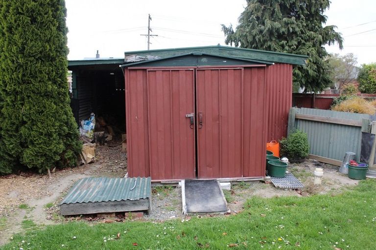 Photo of property in 8 Lennox Street, Winchester, 7985