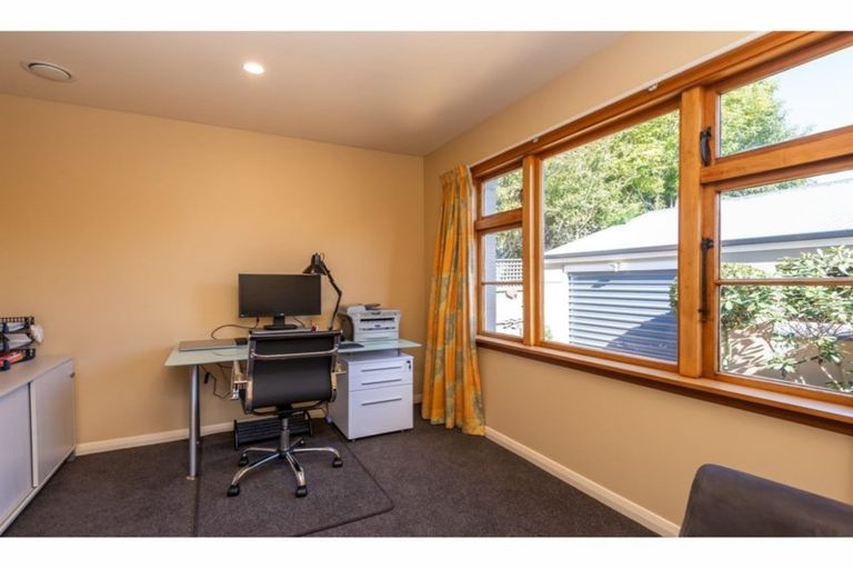 Photo of property in 22b Browns Road, St Albans, Christchurch, 8014