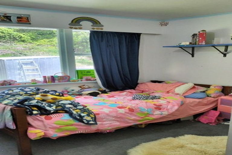 Photo of property in 562 Main Road North, Timberlea, Upper Hutt, 5018