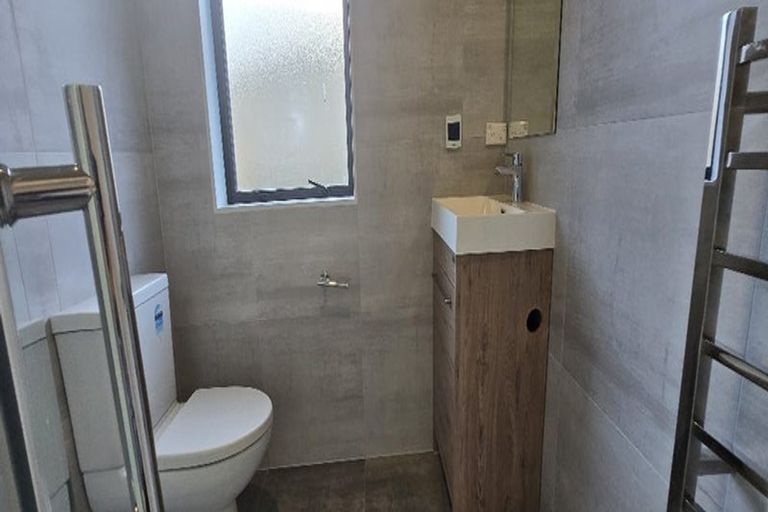 Photo of property in 13 Johns Creek Crescent, Silverdale, 0932