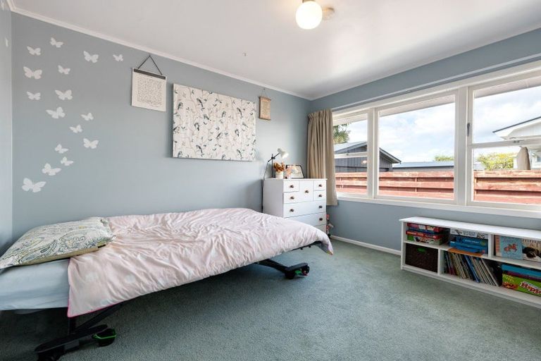 Photo of property in 10 Paulette Place, Queenwood, Hamilton, 3210