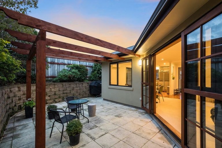 Photo of property in 15a Tennyson Street, Petone, Lower Hutt, 5012