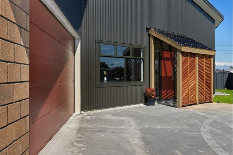 Photo of property in 98 Bledisloe Road, Maraenui, Napier, 4110