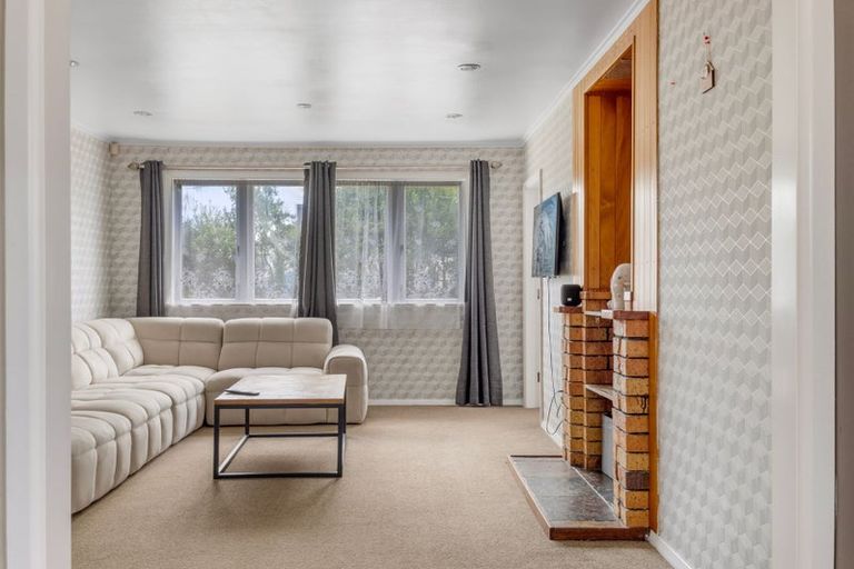 Photo of property in 135 Clevedon Road, Papakura, 2110