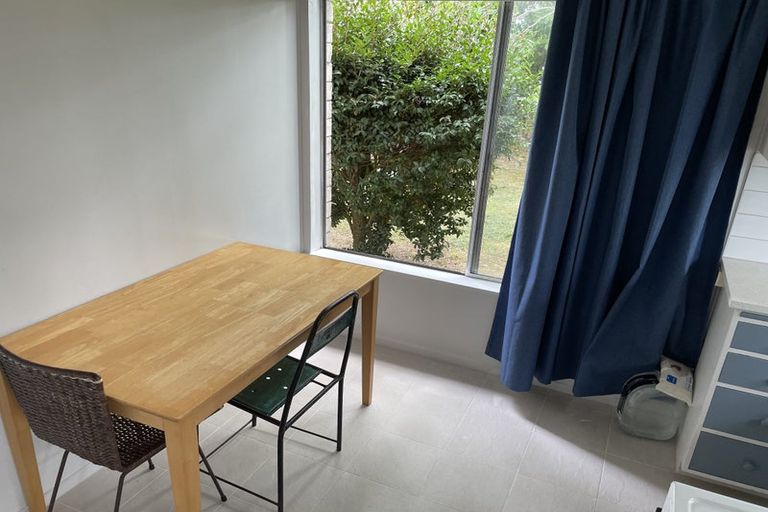 Photo of property in 47 Tirimoana Road, Te Atatu South, Auckland, 0602