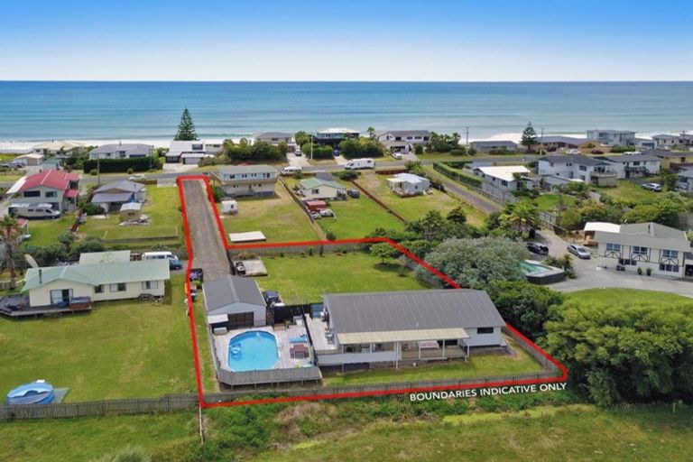 Photo of property in 40 Pukehina Parade, Pukehina, Te Puke, 3189