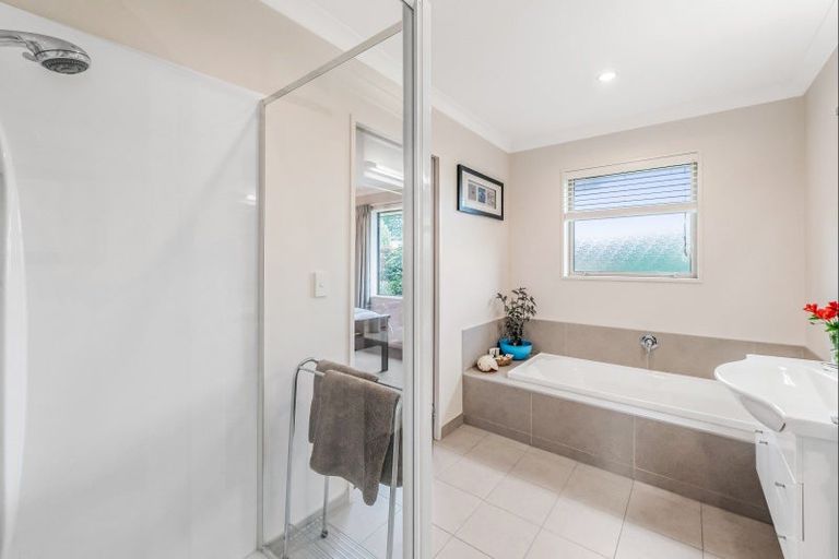 Photo of property in 72 Rotherham Drive, West Melton, 7618