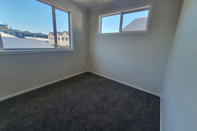 Photo of property in 30 Pateke Drive, Kenepuru, Porirua, 5022