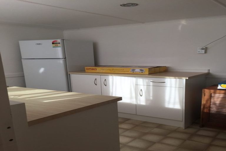 Photo of property in 338d Glenvar Road, Torbay, Auckland, 0630