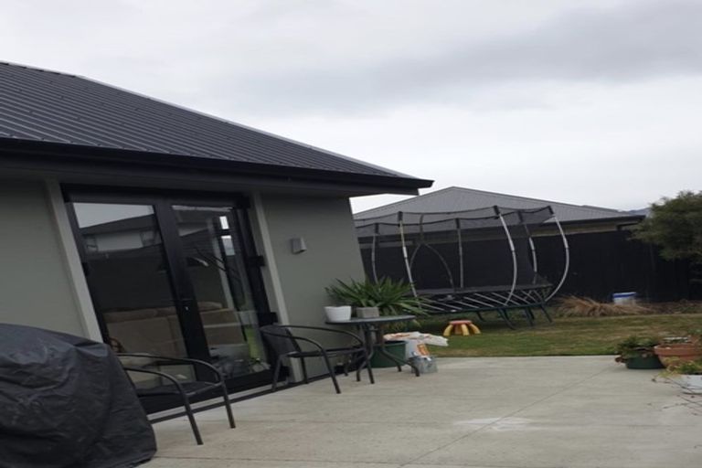 Photo of property in 22 Hamill Road, Halswell, Christchurch, 8025