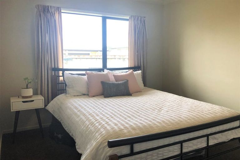 Photo of property in 24 Coby Sydney Drive, Bell Block, New Plymouth, 4312