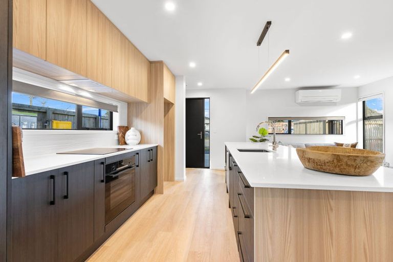 Photo of property in 1/32 Allard Street, Edgeware, Christchurch, 8013