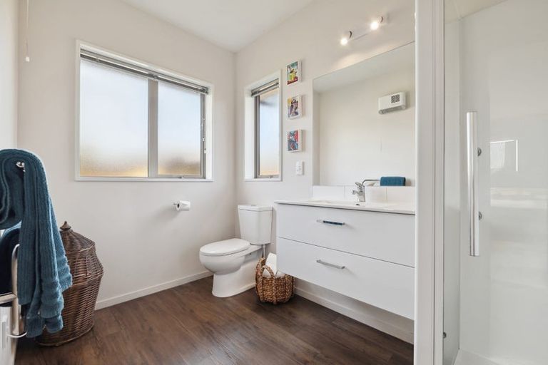 Photo of property in 6 Greenan Place, Doyleston, 7683