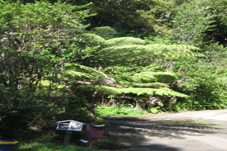 Photo of property in 167 Laingholm Drive, Laingholm, Auckland, 0604