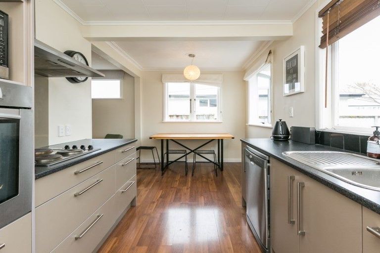 Photo of property in 18 Everest Avenue, Havelock North, 4130