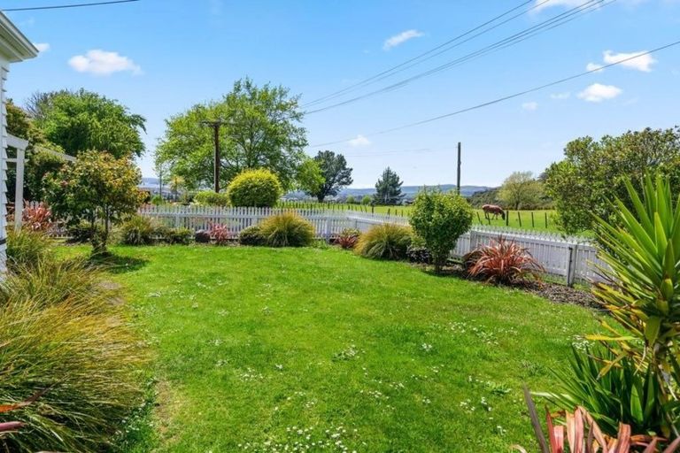 Photo of property in 5 Mokoia Drive, Tihiotonga, Rotorua, 3015