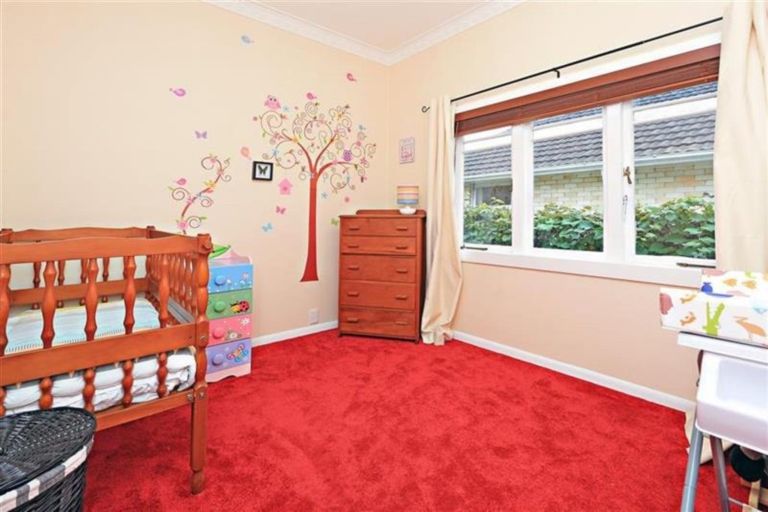 Photo of property in 19 Clevedon Road, Papakura, 2110