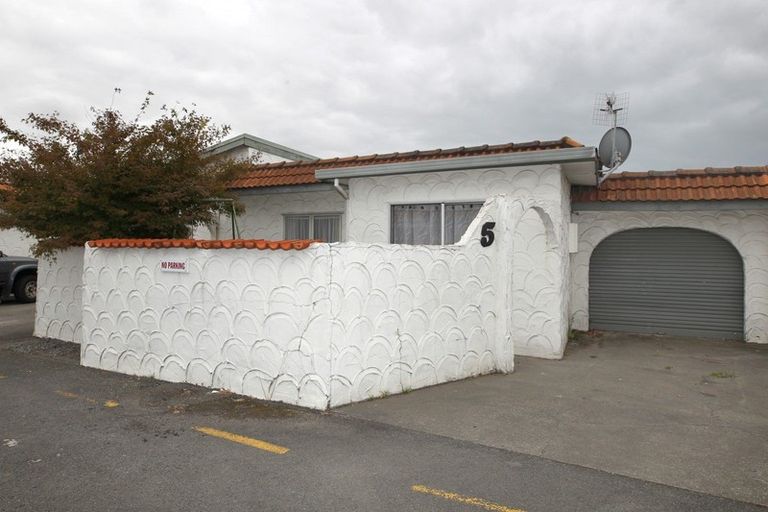 Photo of property in 5/283 Taradale Road, Pirimai, Napier, 4112