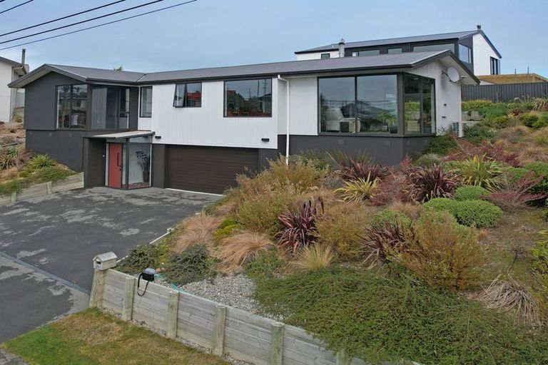 Photo of property in 9a Brinkburn Street, South Hill, Oamaru, 9400