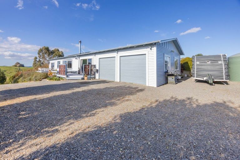 Photo of property in 89 Tiffen Lane, Waipawa, 4210