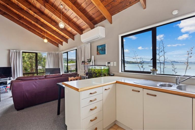 Photo of property in 118 Beach Road, Onerahi, Whangarei, 0110