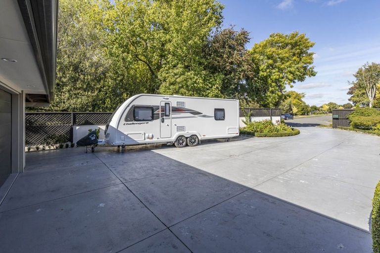 Photo of property in 9a Harrod Place, Rangiora, 7400