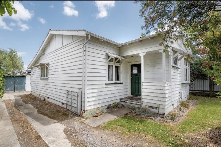 Photo of property in 8 Kuripuni Street, Kuripuni, Masterton, 5810