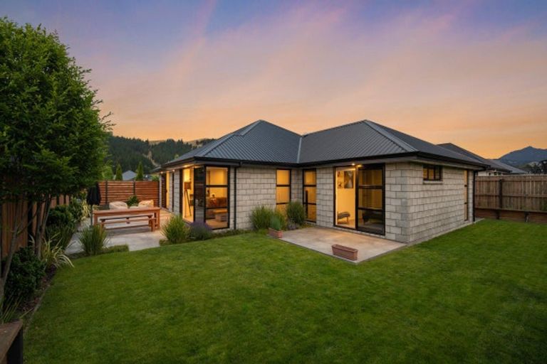 Photo of property in 222 Taylor Pass Road, Witherlea, Blenheim, 7201