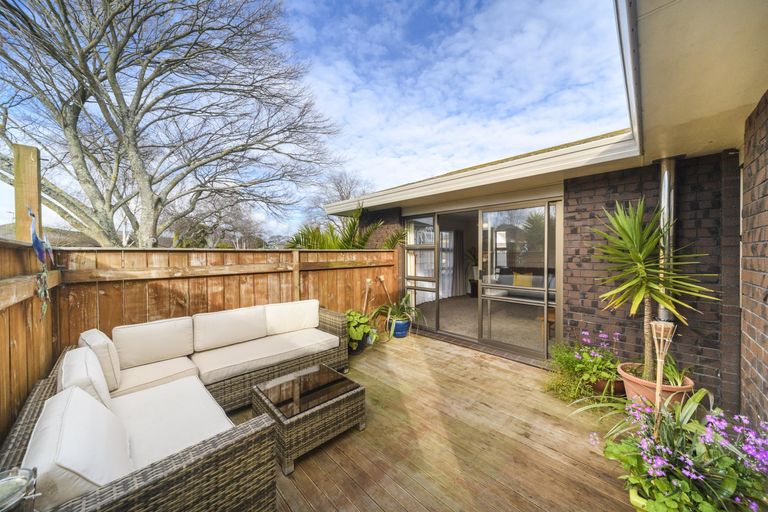 Photo of property in 33 Aintree Crescent, Awapuni, Palmerston North, 4412