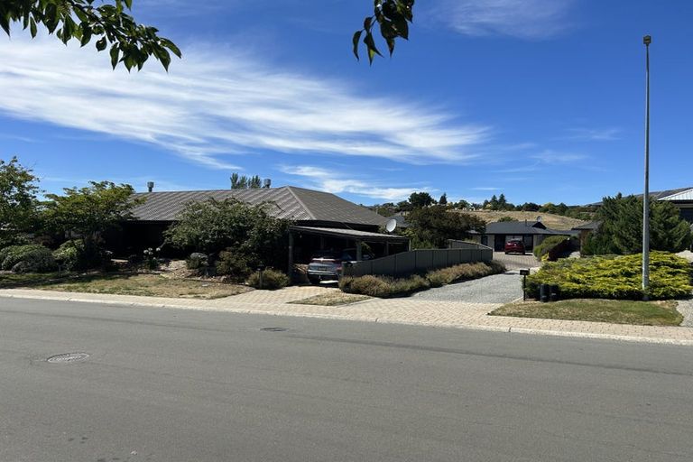 Photo of property in 35b Meadowstone Drive, Wanaka, 9305