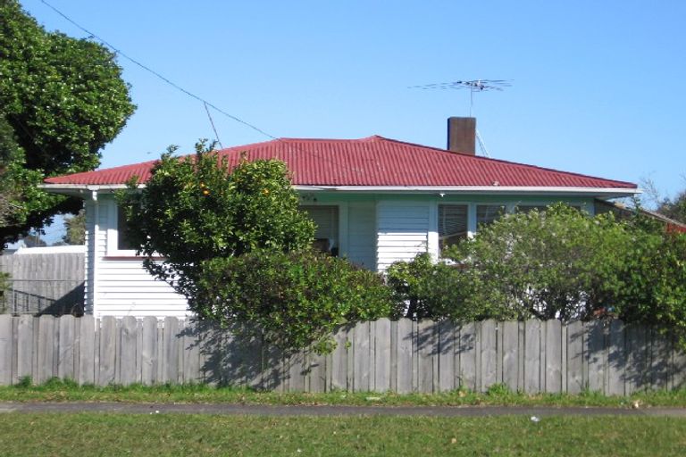 Photo of property in 40 Cosgrave Road, Papakura, 2110