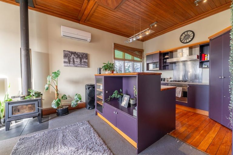 Photo of property in 10 Clifton Terrace, West End, Timaru, 7910