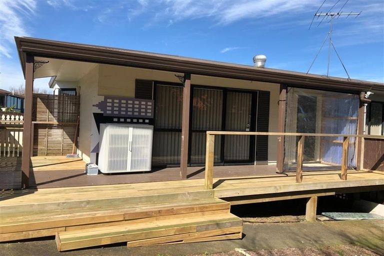 Photo of property in 17 Crail Court, Totara Heights, Auckland, 2105