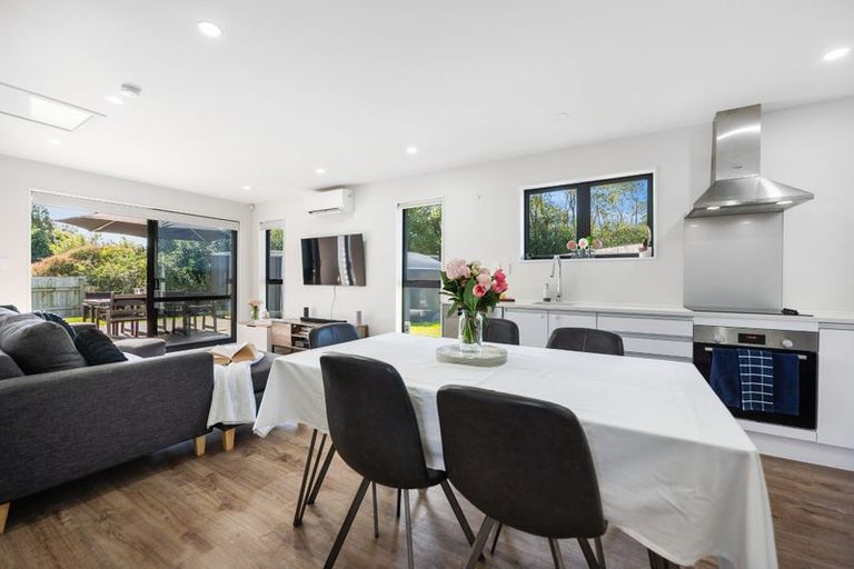 Photo of property in 18 Taupata Lane, Helensville, 0800