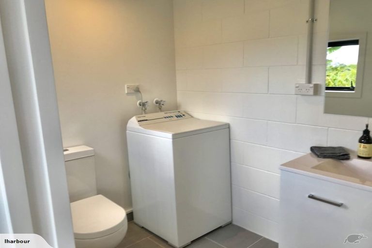 Photo of property in 2/542 Richardson Road, Mount Roskill, Auckland, 1041