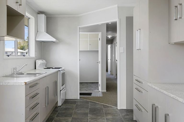 Photo of property in 18 Poihaere Street, Turangi, 3334