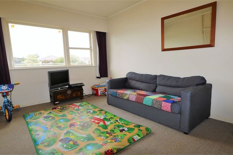 Photo of property in 27 Hilton Road, Carterton, 5713