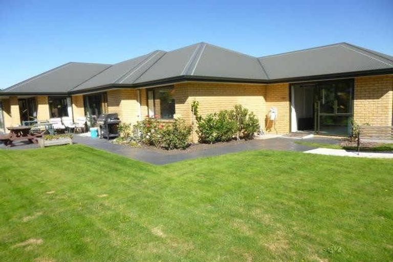Photo of property in 30 Falconridge Place, Shirley, Christchurch, 8061