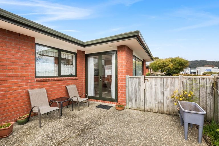 Photo of property in 1/32 Gibbons Street, Upper Hutt Central, Upper Hutt, 5018
