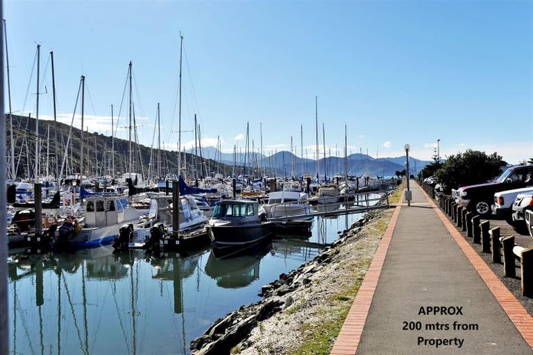 Photo of property in 44 Beach Road, Waikawa, Picton, 7220